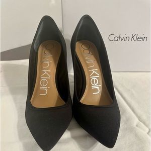 Calvin Klein Gayle Pumps